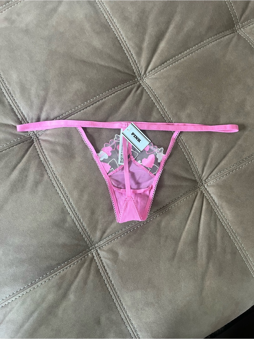 PINK Victoria's Secret Pink Heart Mesh Thong - Picture 3 of 5